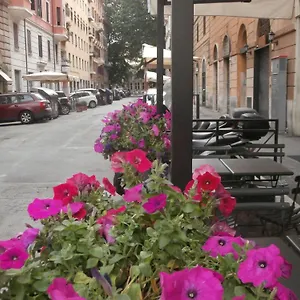 3* Alojamento de Acomodação e Pequeno-almoço San Michele A Porta Pia